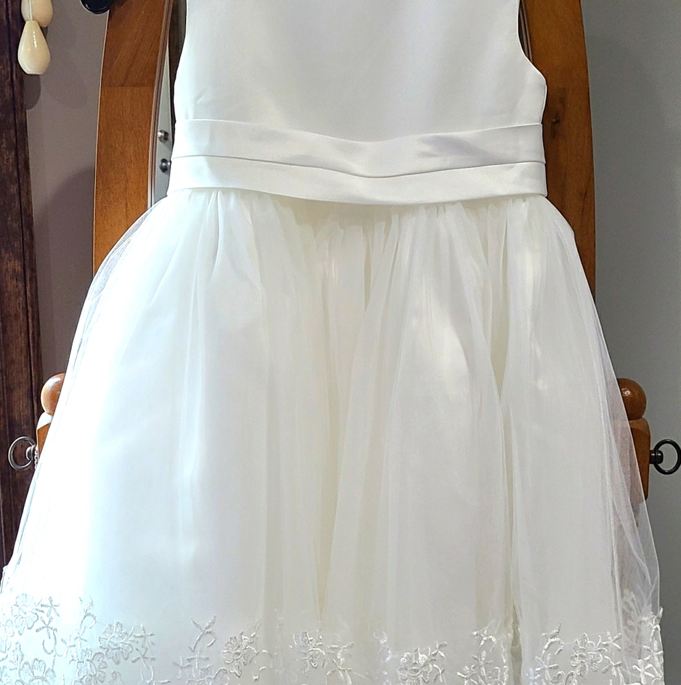 JJs House flower girl dress